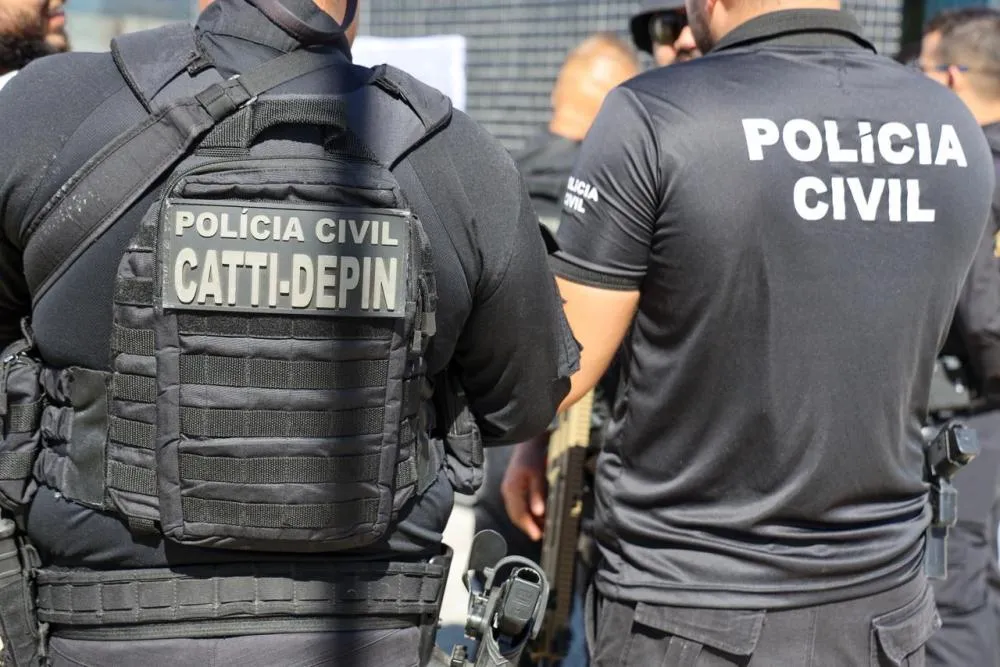 Ação integrada prende mulher suspeita de descumprimento de medida protetiva em Salvador