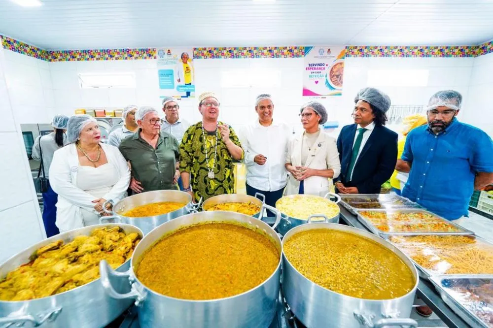 Ampliação do projeto Comida no Prato fortalece combate à fome em Camaçari com inauguração de nova cozinha comunitária