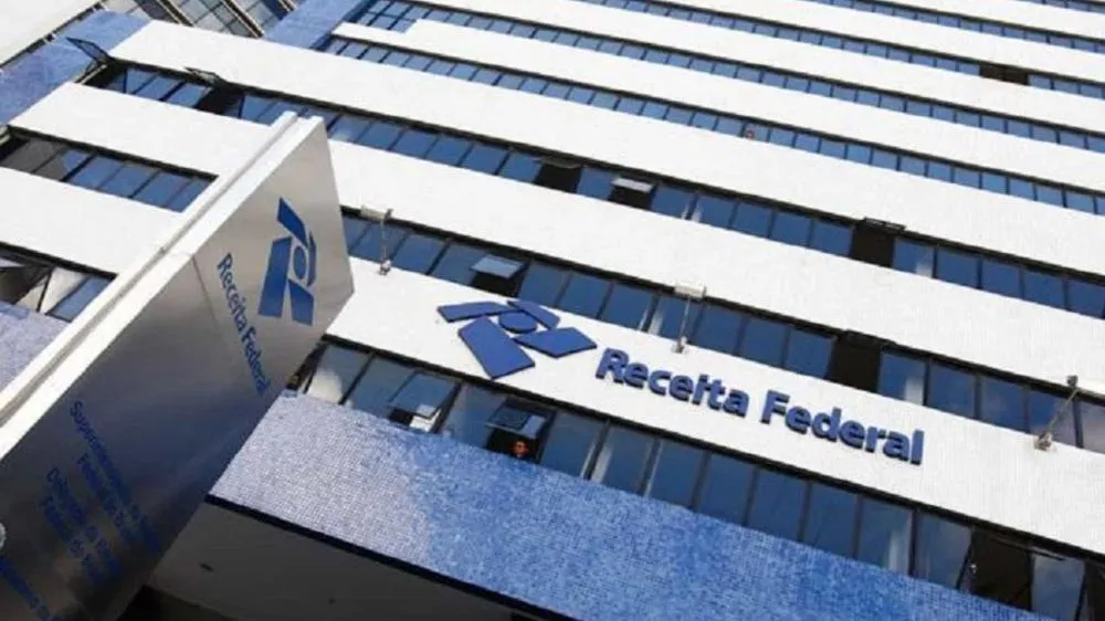 Receita Federal desmente fake news sobre fiscalização do Pix
